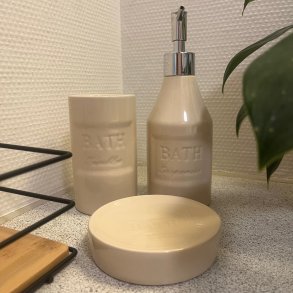 Elegant badev�relsess�t